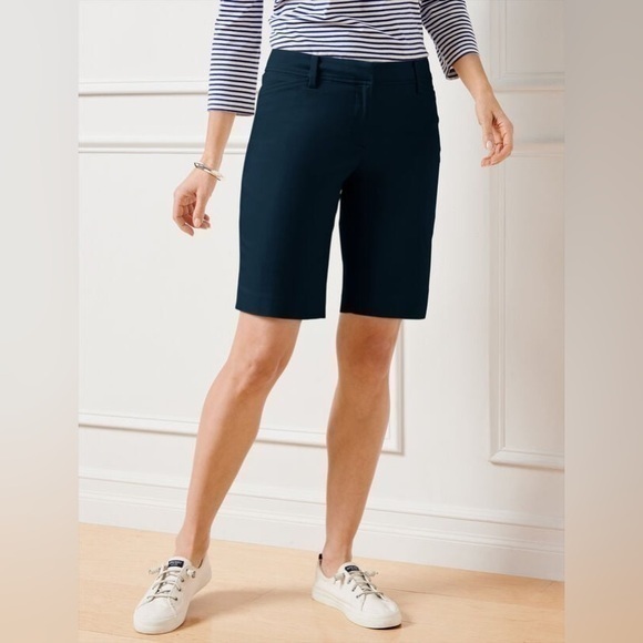 Talbots Womens The perfect 9 1/2 Bermuda shorts navy size 16P - Picture 1 of 13